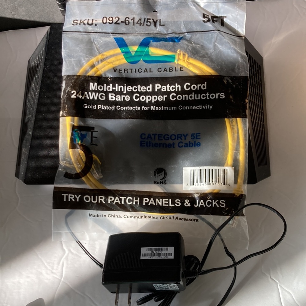 Netgear AC1750 Smart WiFi Router - Picture 5 of 5